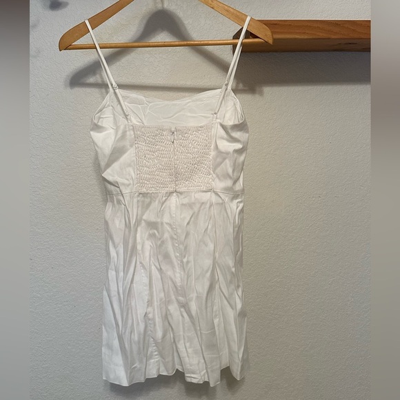 Aritzia Babaton Hadwyn Mini White Dress size 0 - Picture 4 of 9